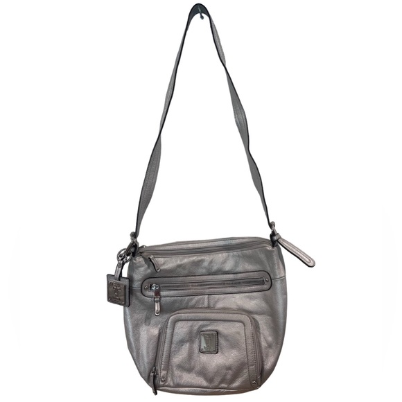 Tignanello Silver hobo/crossbody bags‎ - Picture 1 of 9